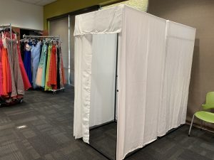 Pop-up dressing room