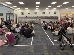 Sparkles the clown with audience