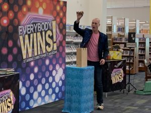 Magic show at the Vista library for summer fun