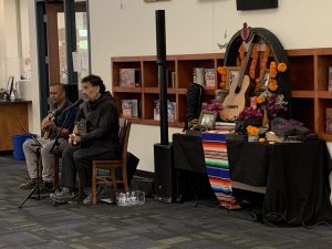 Carlos Velasco in concert at Vista Library