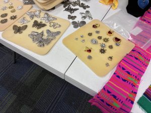 Necklace making class at the Vista Library